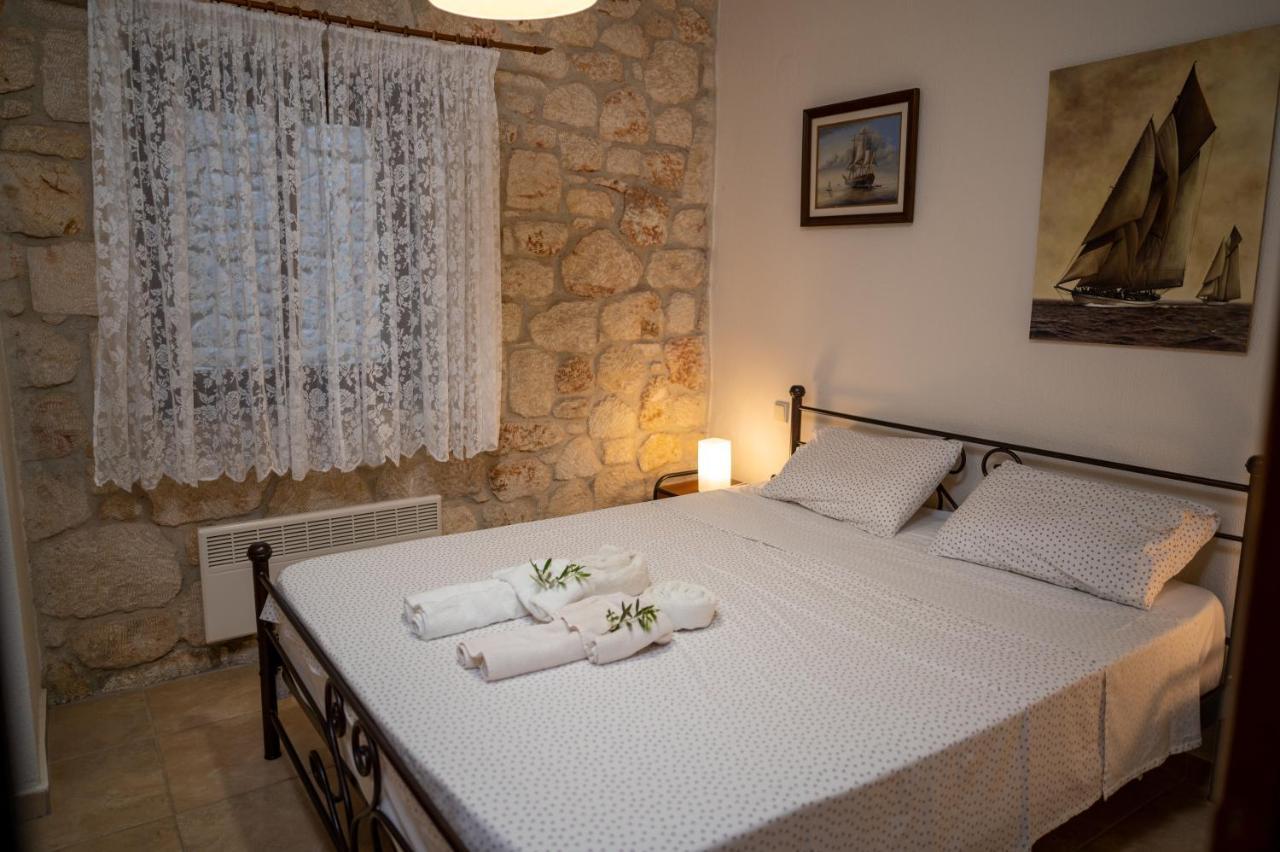 Jordan'S Stone House Villa Siviri Eksteriør billede