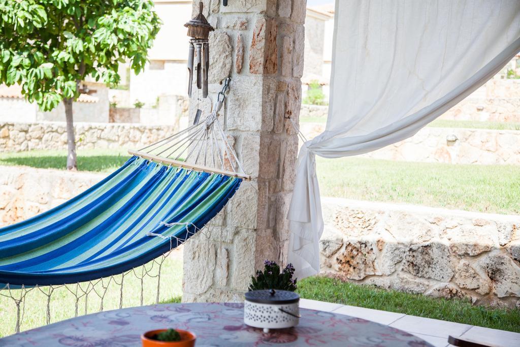 Jordan'S Stone House Villa Siviri Eksteriør billede