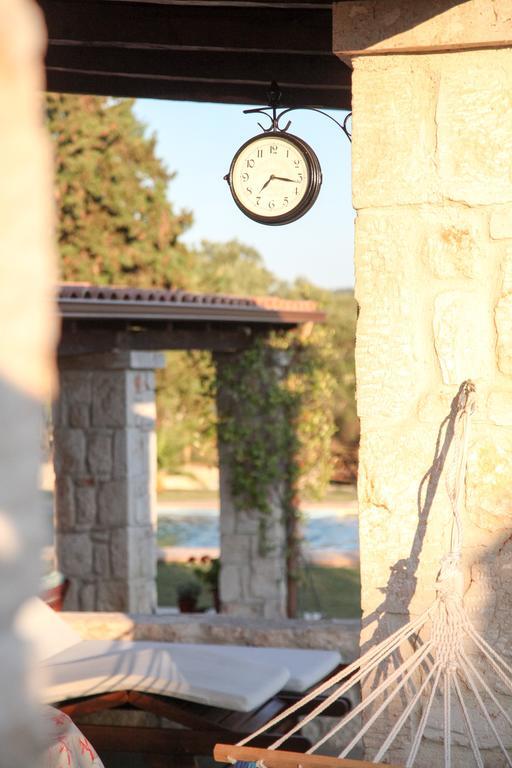 Jordan'S Stone House Villa Siviri Eksteriør billede